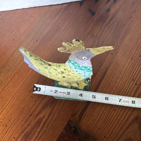 Primitive Metal Chicken Folk Art Purple Yellow Green 7 Inches - Picture 10 of 11